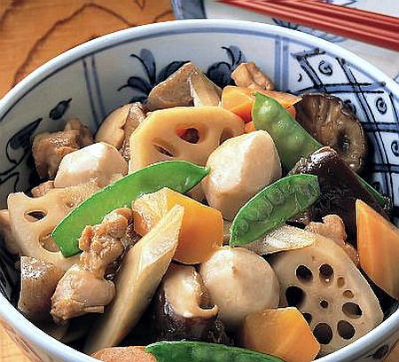 莲藕是日常生活中最常见的食材,有营养的莲藕