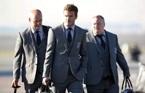 足球谁穿西装最帅,球星穿西装最帅