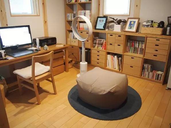 我花了100元买了一台钢琴英语,我花了100美元买了一台钢琴英语