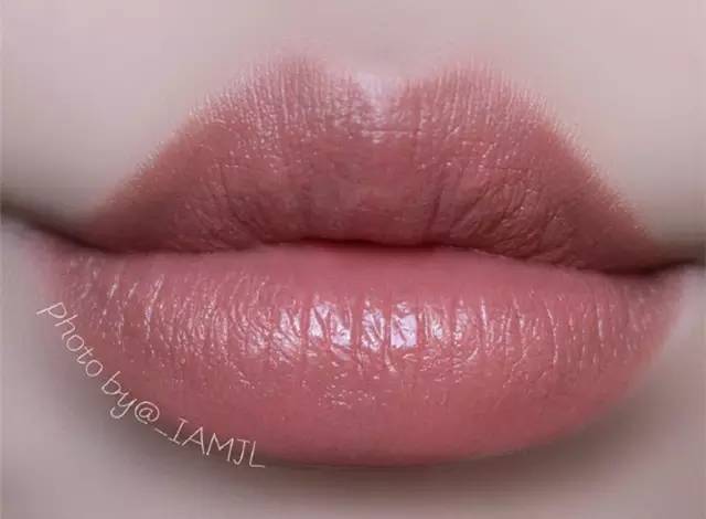 我的化妆包里面有什么,我的化妆包完整版