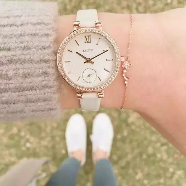 新款小众气质轻奢手表品牌,女生手表推荐200-300小众品牌