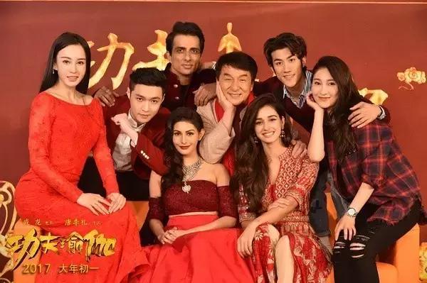 成龙唯一的1部饰演大反派的电影,成龙最近几年的电影烂片