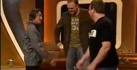 周星驰李小龙先生,周星驰跟李小龙的功夫谁厉害