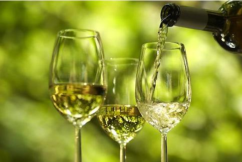 在新加坡卖酒,在新加坡买茅台多少钱