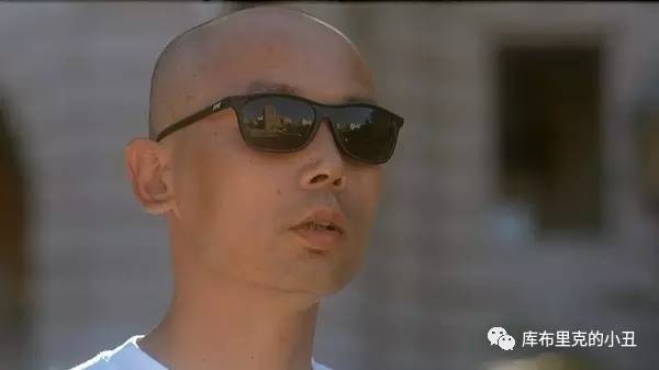 你们这些喜剧演员，正经演起戏来，也能如此精彩