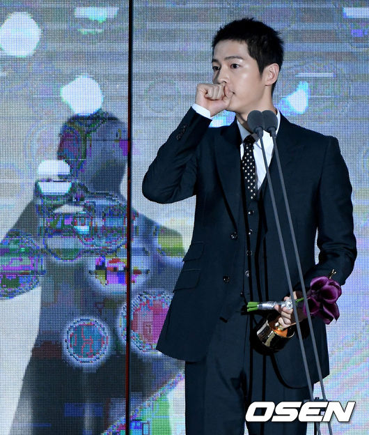 宋仲基身高和年龄,宋仲基2017