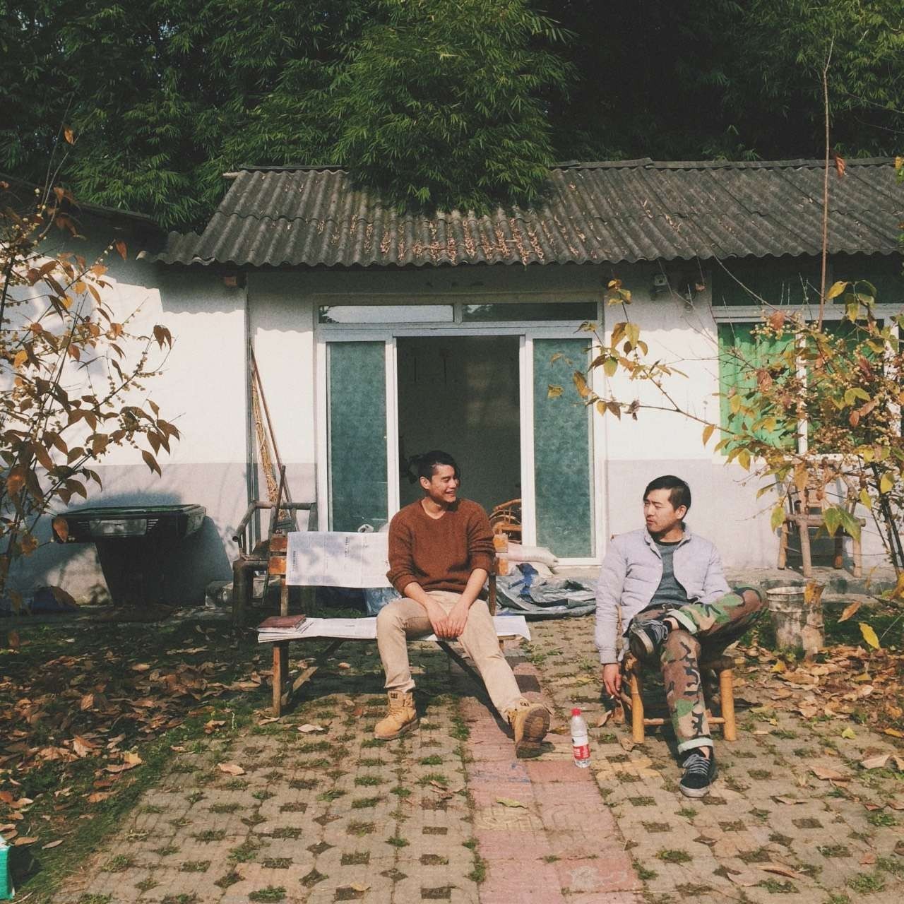 4个月9000元，三个90后把城里的破败院落，徒手改造成家理想的模样