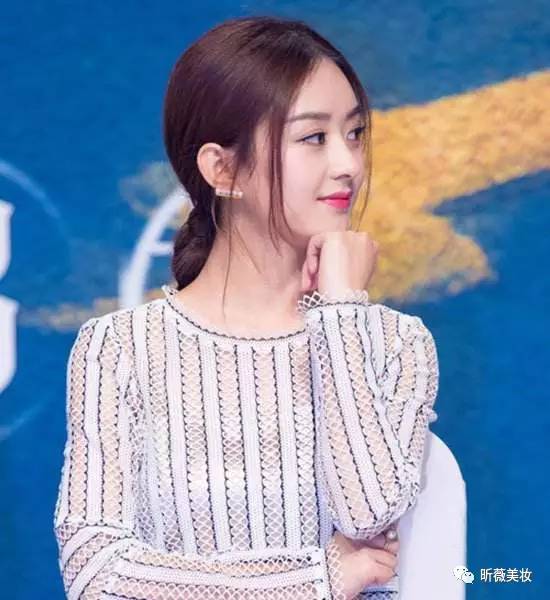 明星都爱的低马尾,超有氛围感的双马尾简单教程