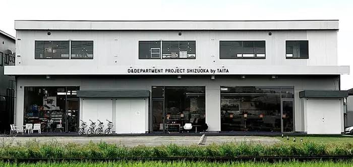 55岁老头开二手店,55岁大叔开10平方小店日卖500多