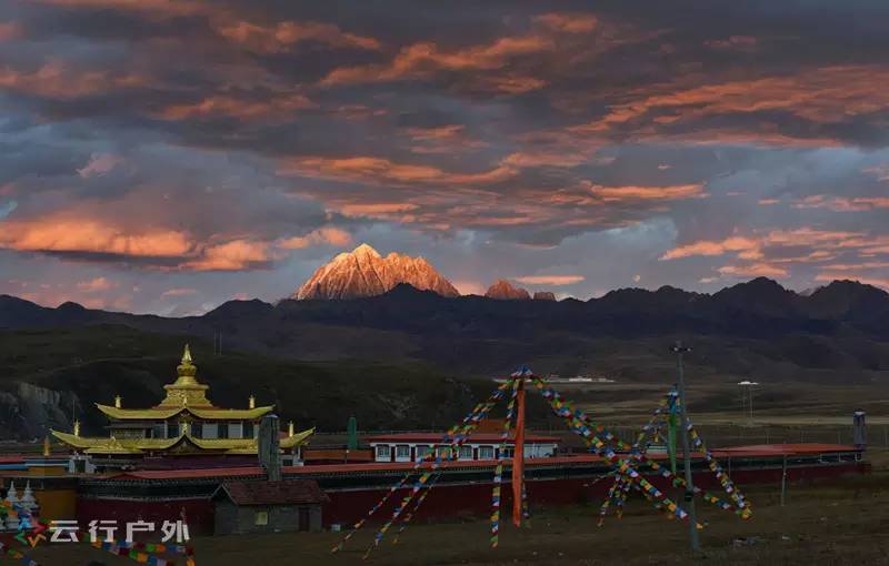 2019年成都自驾林芝看桃花,金川梨花赏花路线