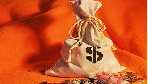 每月2000闲钱如何理财,每天有收入老是没钱存怎么理财