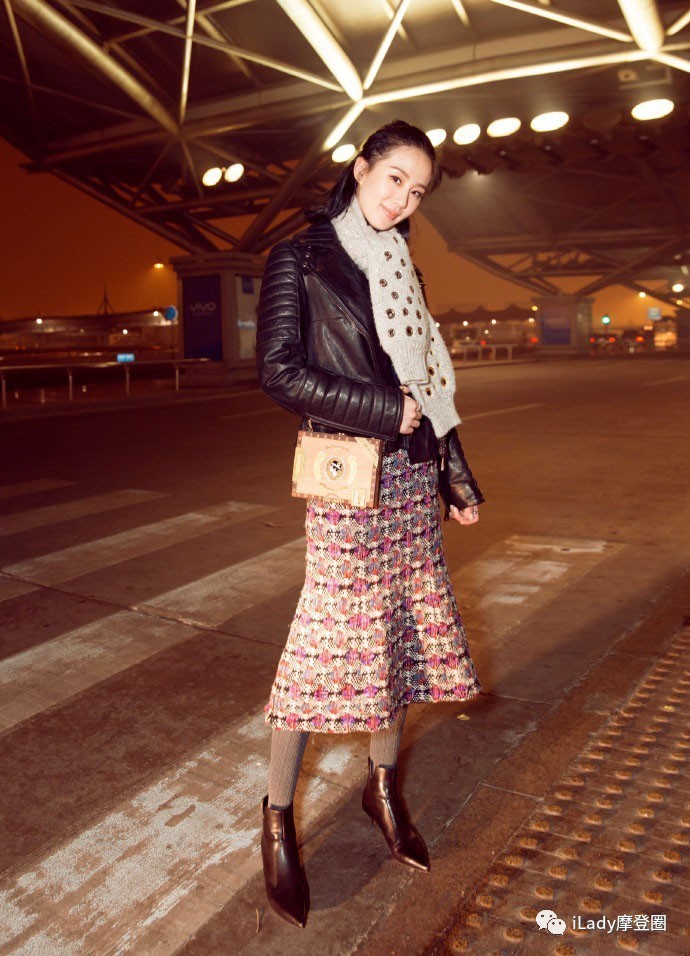 种草|您新一年的手袋余额已经不足,请及时充值!