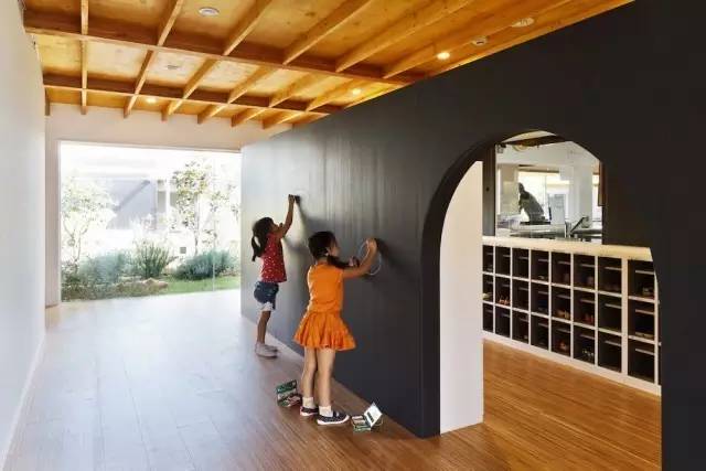 日本超牛幼儿园设计,日本大师设计幼儿园