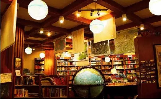 重庆网红书店哪家最好 (重庆哪里有比较大的书店)