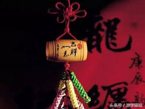 春联和我国各地年俗资料,2023年春节十一字最新新意春联