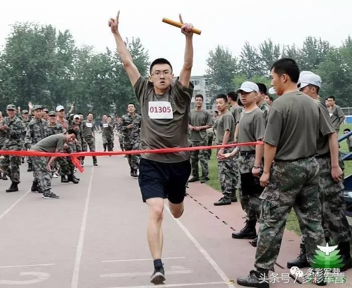 多彩军营战友,多彩军营