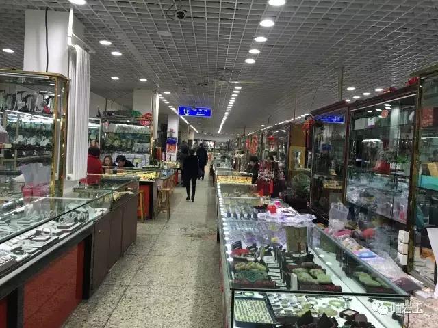 玉源头岫岩,天然的岫岩