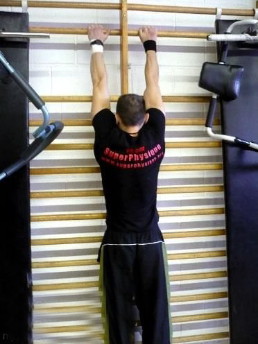 怎么锻炼肩部肌力,肩部灵活性改善训练