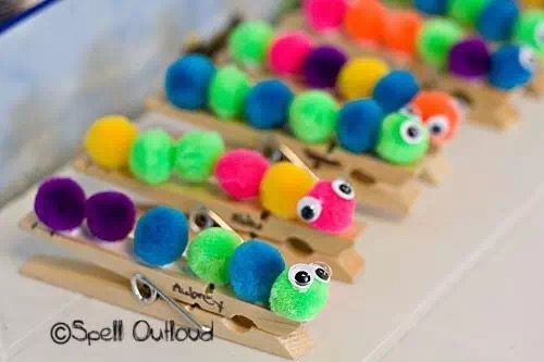 知道吗？这些小球球有很多的用途哦！而且制作超级简单！