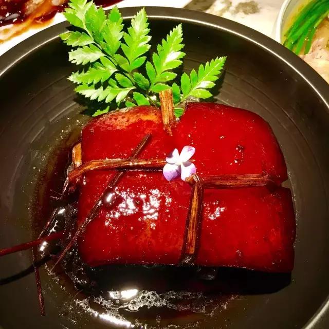 饕餮地铁线｜上海地铁2号线美食地图大曝光！老司机快上车~