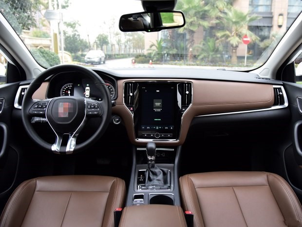 让加价买思域的车主后悔,朗逸见了都害怕,这台自主车让媳妇满意