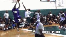 科比对街球比赛视频,科比和詹姆斯单挑被打10比0