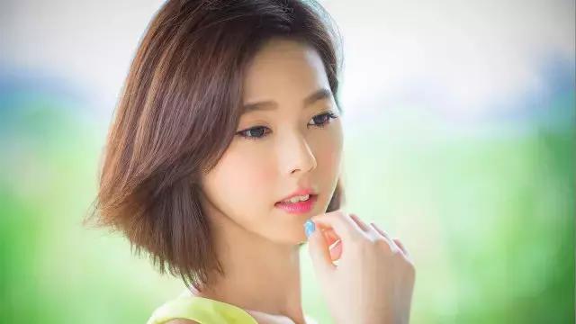 和他玩游戏都当作一场约会,和她玩游戏