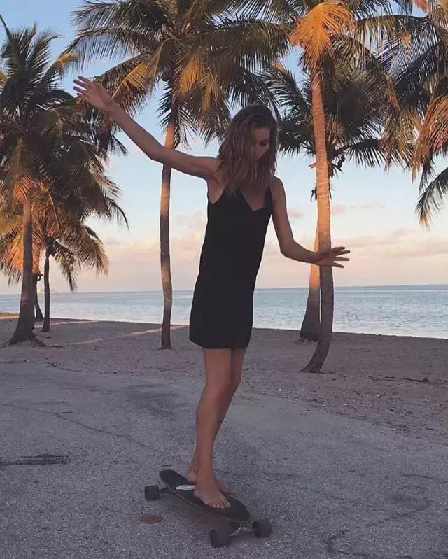 三个月内两次登上VogueParis,这个新秀前途无量