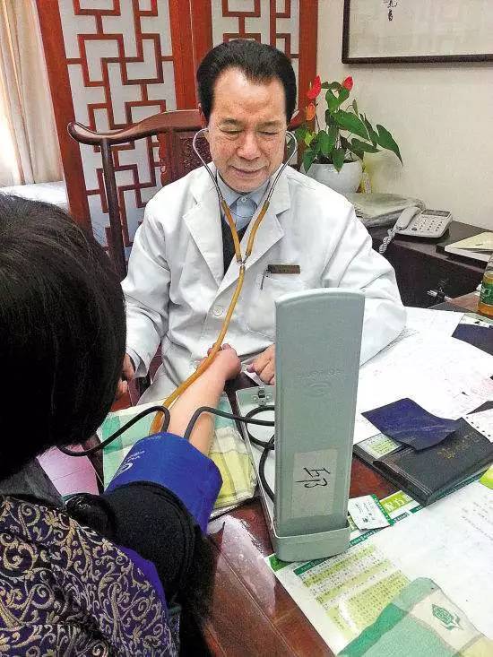 邱健行治胃病医案,邱健行治病经验心得