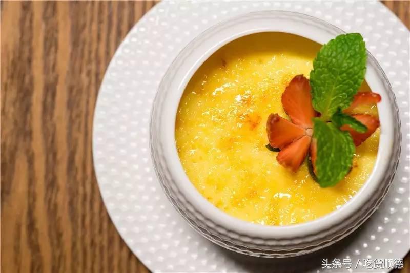 最火的足球主题餐厅,足球主题餐吧