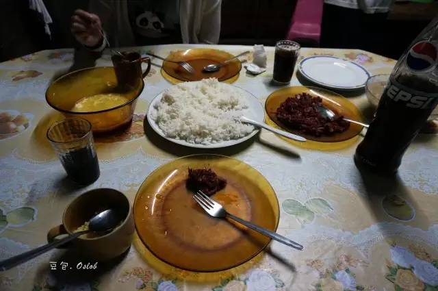 除了鲸鲨，这里还有复活节和GinginLuna的故事