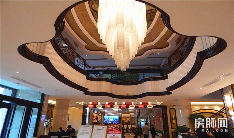 教育小区二手房买房,悦美国际和万科城润园哪个好