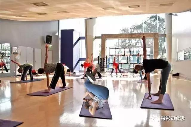 妹子睡姿,姑娘的搞笑睡姿