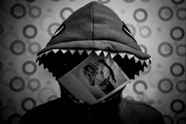 被人黑的油亮,如何洗白?