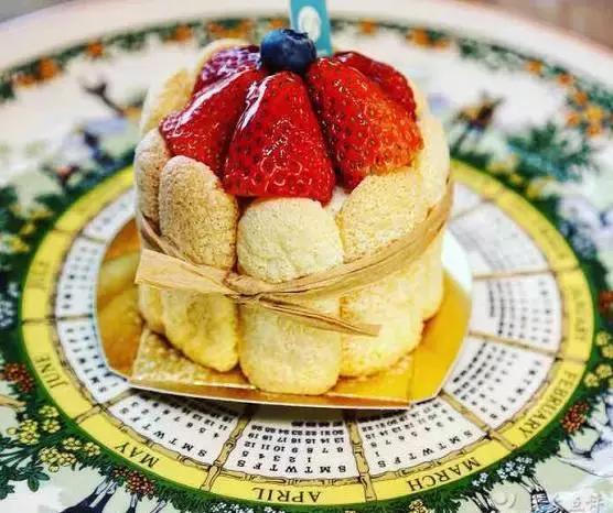 爆红朋友圈的21家的甜品店，只怕你不敢点开！