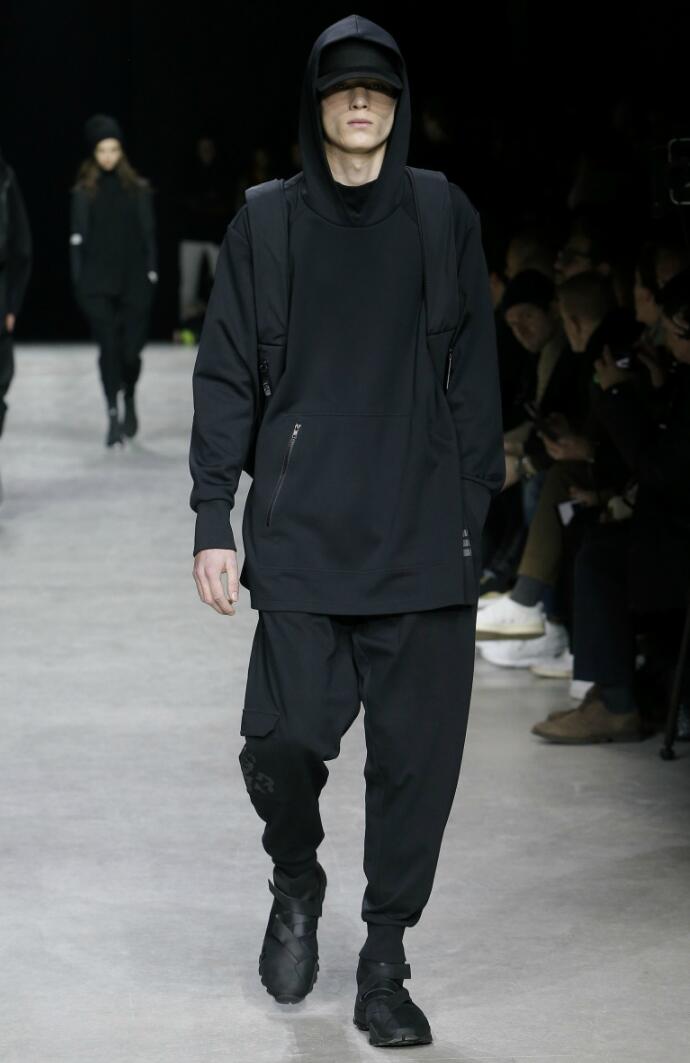 秋冬简约男装,秋冬男装流行款式