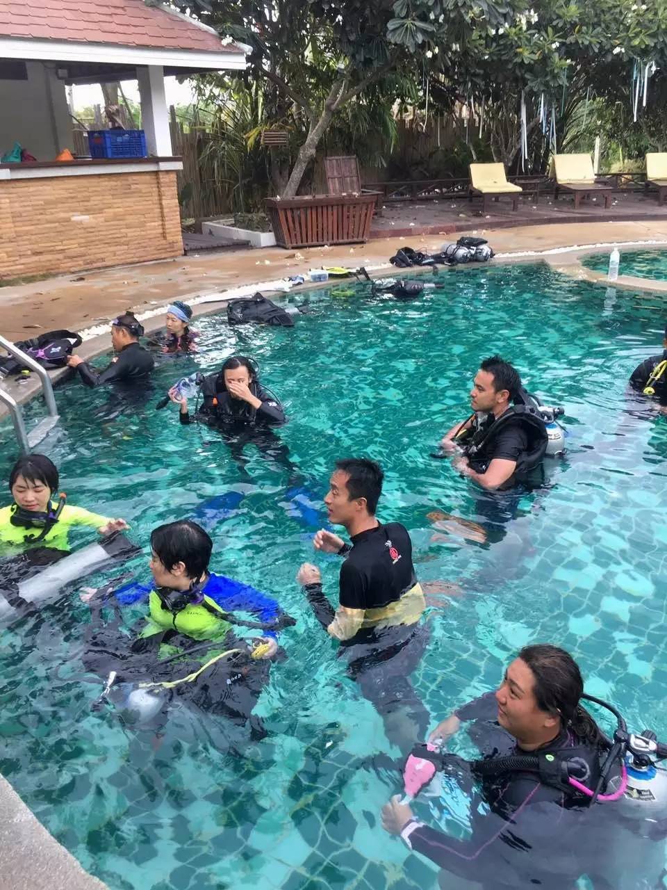 泰国|涛岛:在海上漂了一年,我终于沉下去了