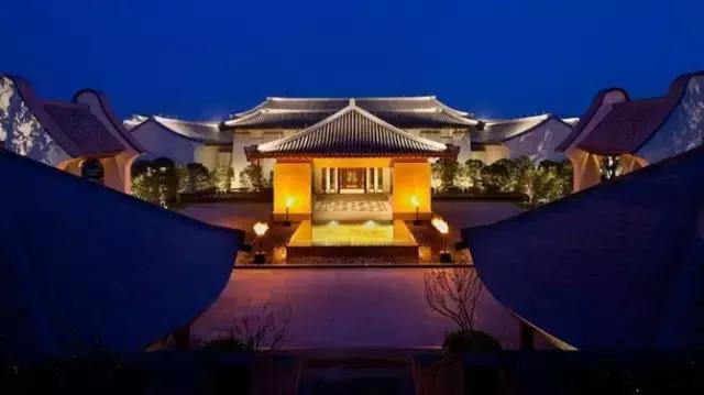 又来一波降温,和心爱的人抱在一起“泡汤”取暖吧~