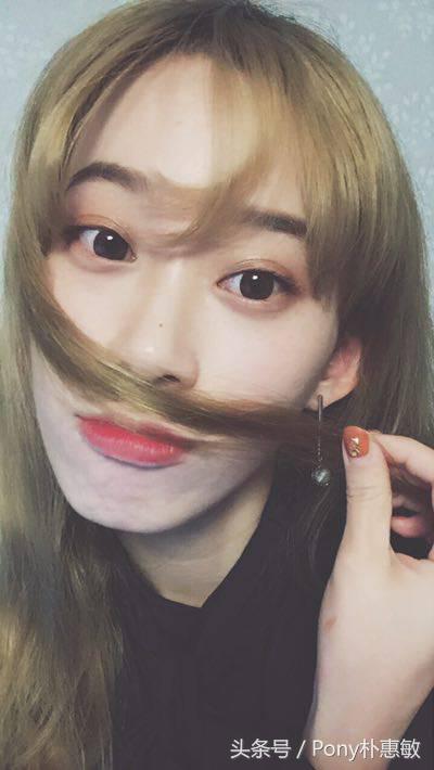 pony化妆师给路人化妆,pony教化妆软件