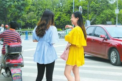 短袖棉袄乱穿的季节,冬夏季乱穿衣