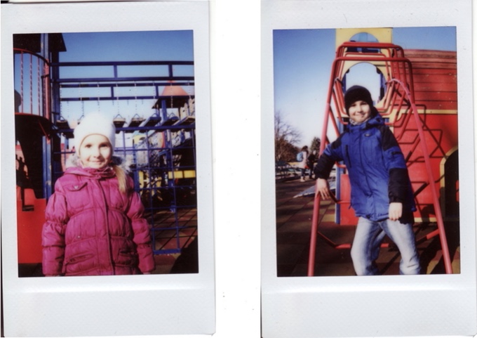 全球首个由再生纸板制成的拍立得，复古情怀满满！