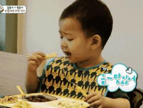 宝宝辅食各种菜有什么忌口,成年人可以吃的宝宝辅食