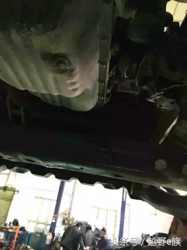 2015猎豹黑金刚四驱,黑金刚机械四驱怎么操作