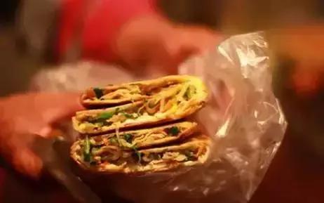 镇江的这25家煎饼摊，满满的情怀！连电影明星来镇江都最爱吃！