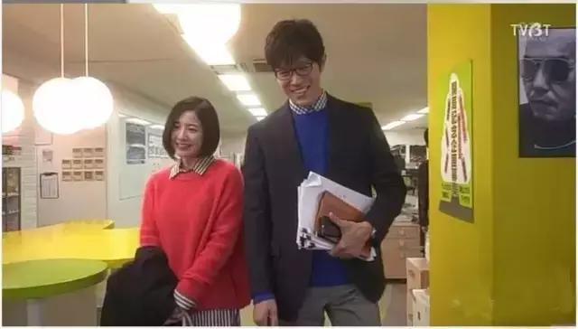 她又会穿又爱做白日梦,我觉得很可爱