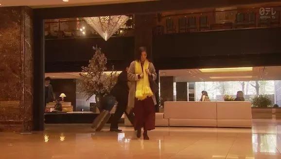 她又会穿又爱做白日梦,我觉得很可爱