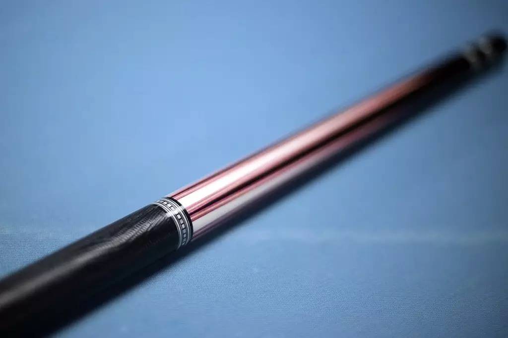 潘晓婷什么球杆,世界冠军九球皇后潘晓婷