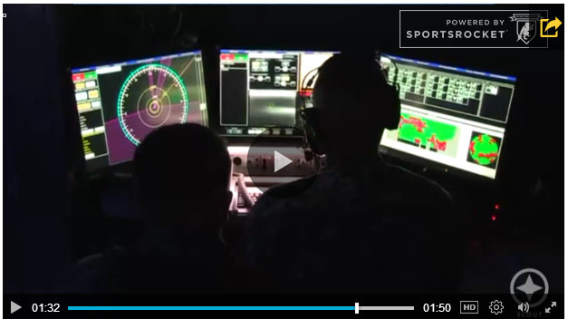 美舰发射导弹攻击视频,美国航母激光武器最大功率