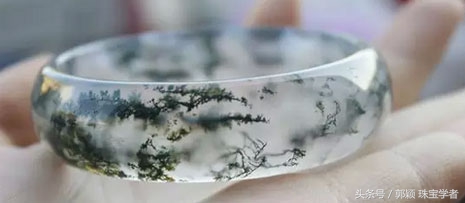 带飘花翡翠的玛瑙,飘花水草玛瑙值钱吗