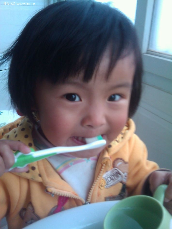 宝宝不配合去医院治疗牙齿？医生给了这三个实用的建议